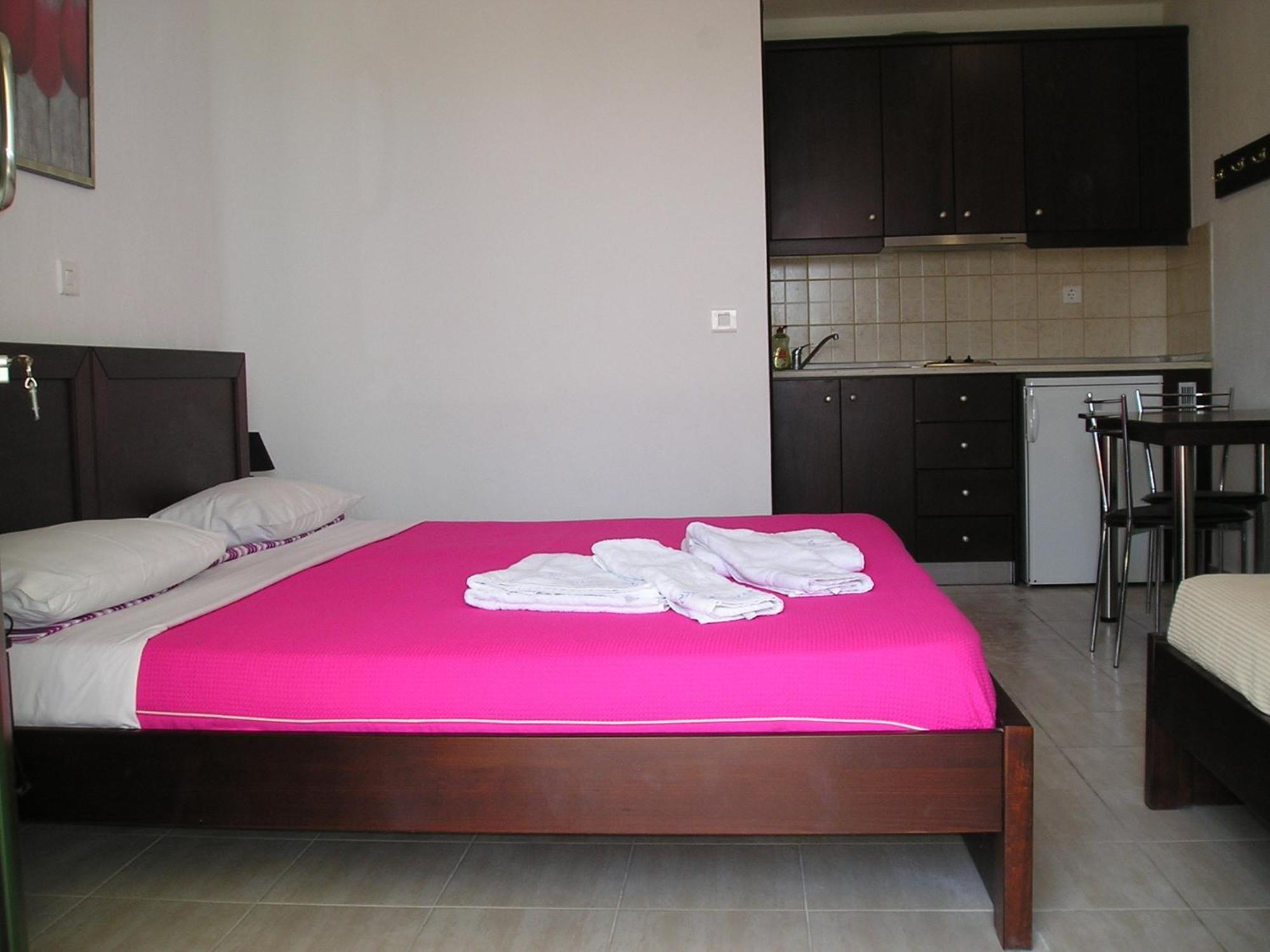 Golden Beach Inn Chrysi Ammoudia Ruang foto